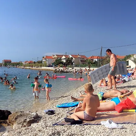 5786b Διαμέρισμα *