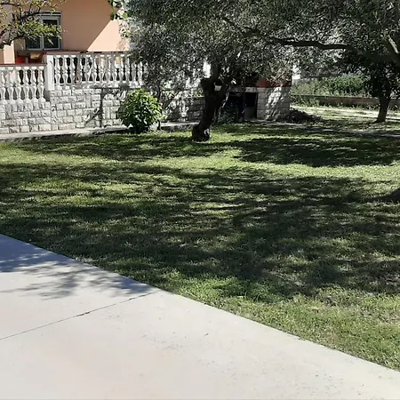 5786b Apartment